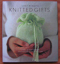 Last Minute Knitted Gifts -kirjankansi